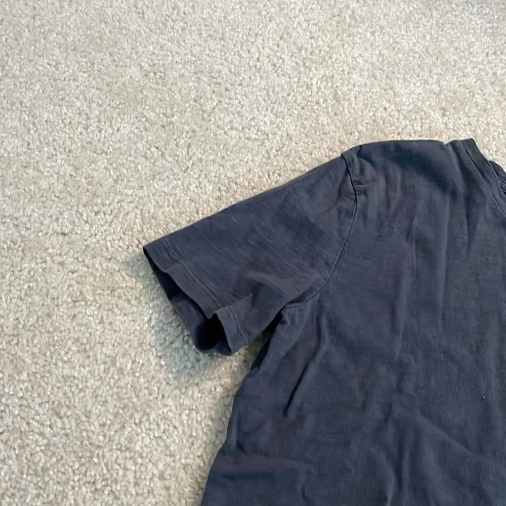 BOYS SIZE LARGE (10) GAP KIDS SHIRT